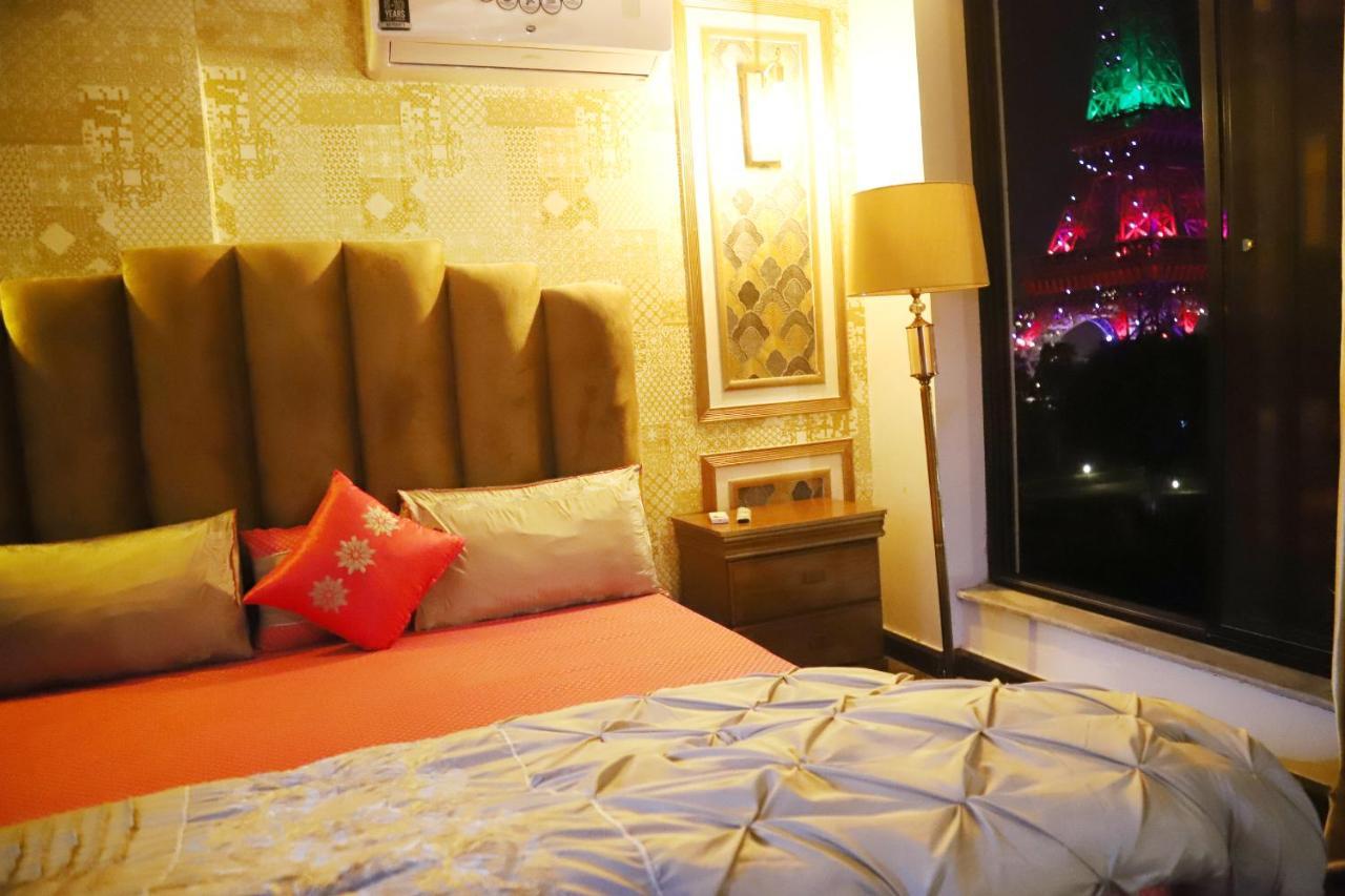 Adara Suites Lahore Luaran gambar