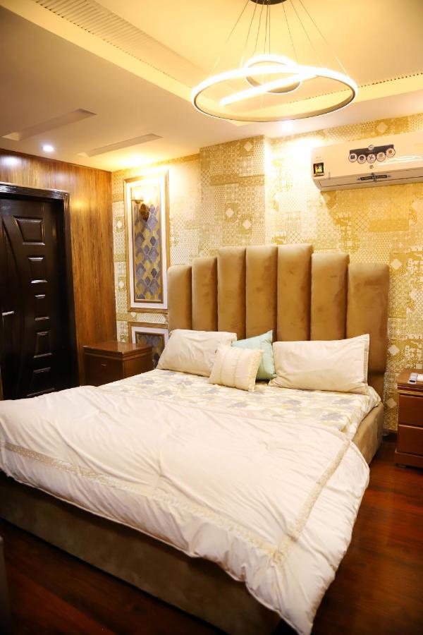 Adara Suites Lahore Luaran gambar