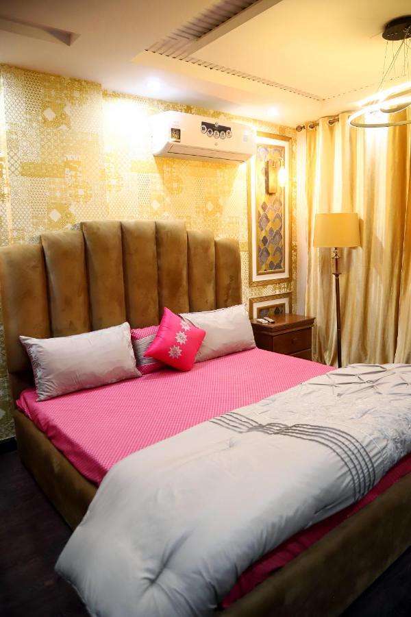 Adara Suites Lahore Luaran gambar