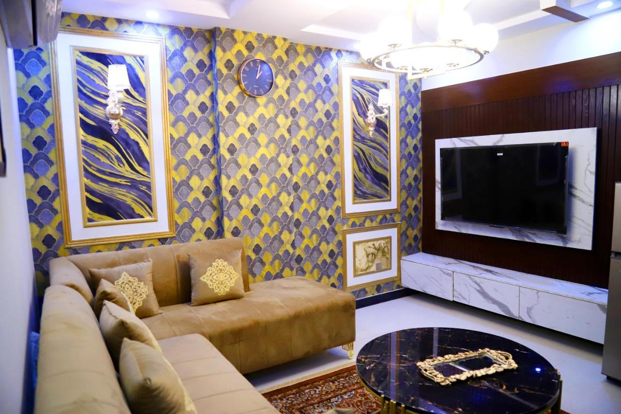 Adara Suites Lahore Luaran gambar