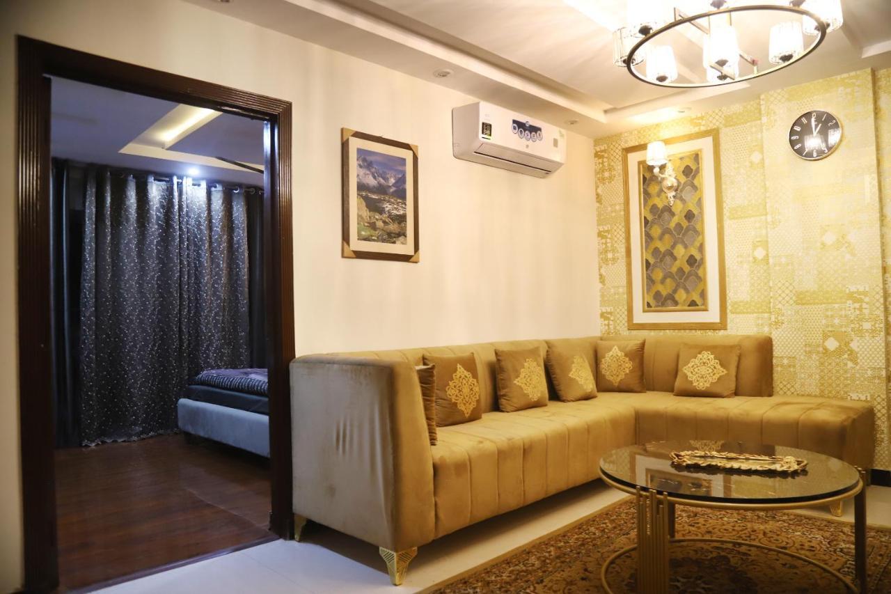Adara Suites Lahore Luaran gambar