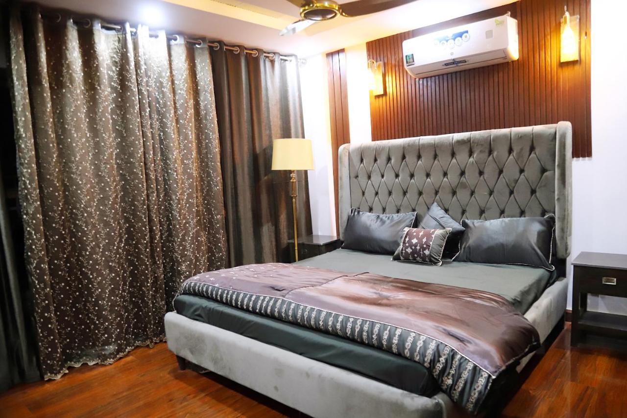 Adara Suites Lahore Luaran gambar