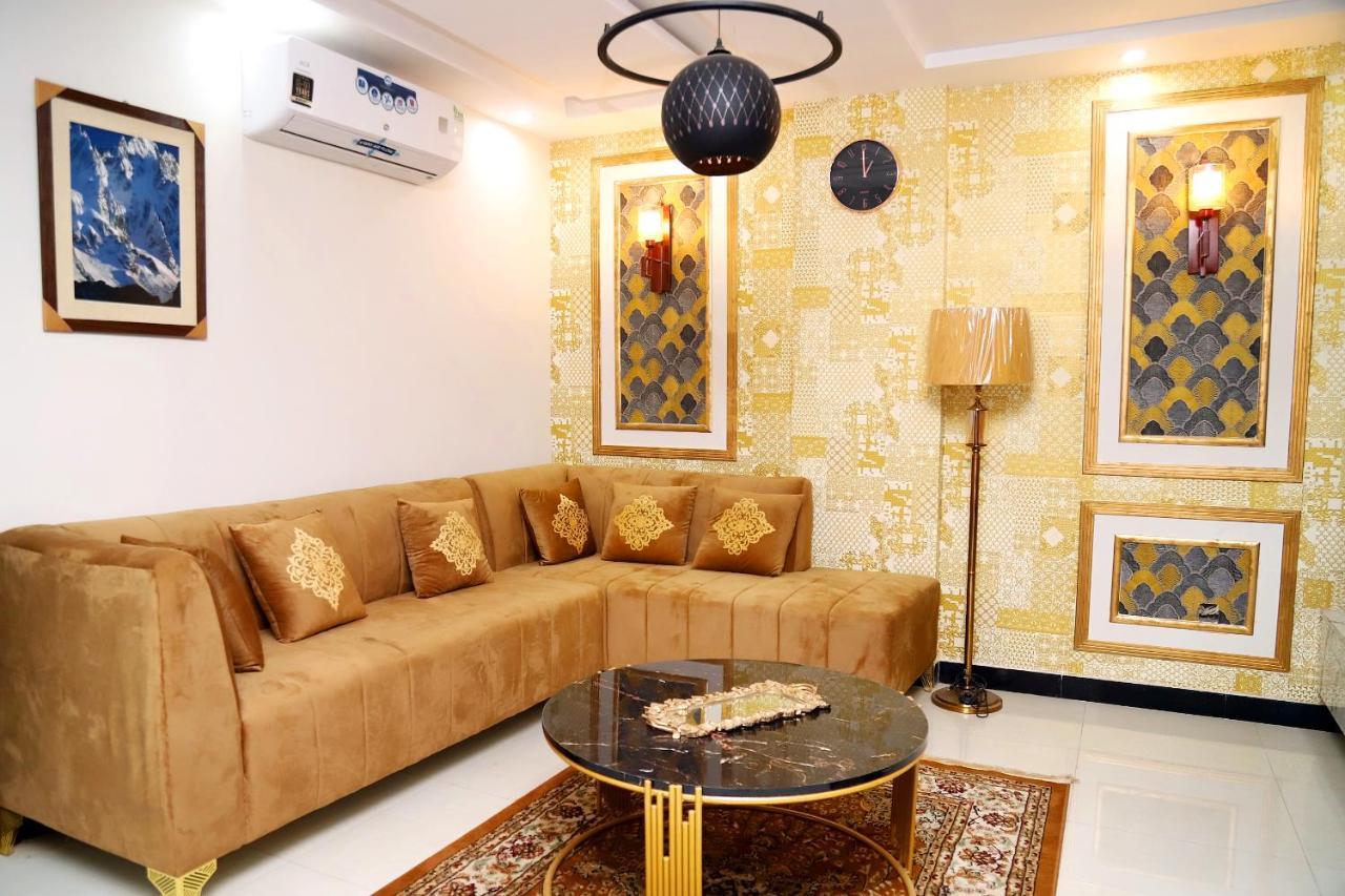 Adara Suites Lahore Luaran gambar
